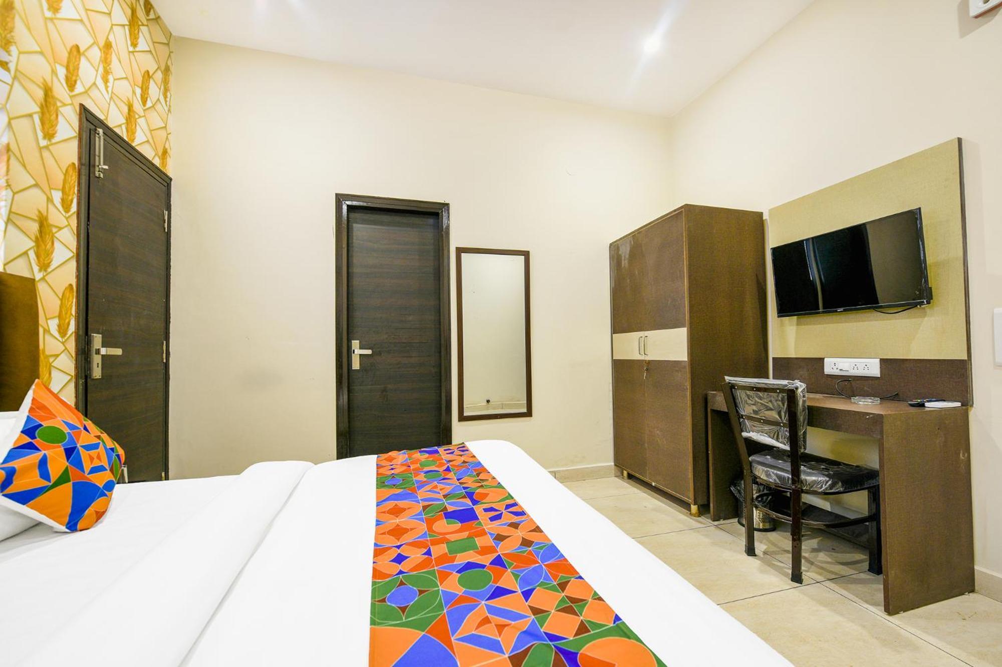 Fabhotel Royal Regency I Ludhiana Eksteriør billede